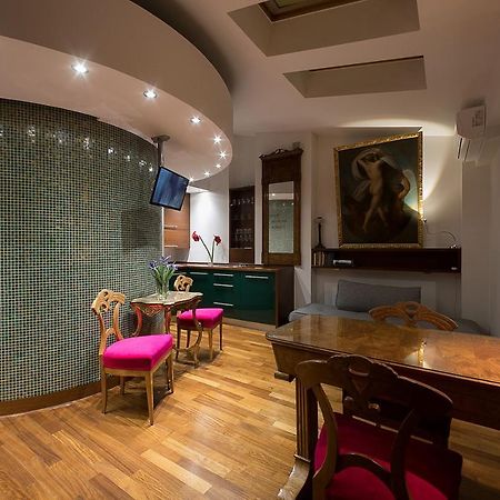 Main Square Studio With Terrace & Air Condition Cracovie Extérieur photo