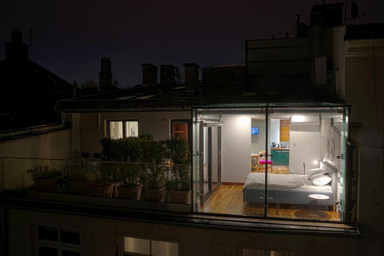 Main Square Studio With Terrace & Air Condition Cracovie Extérieur photo