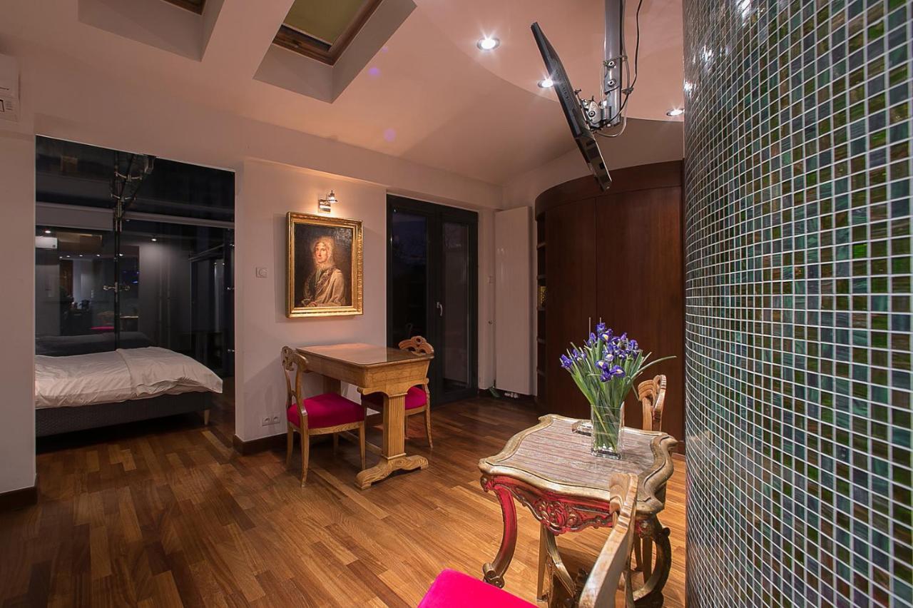 Main Square Studio With Terrace & Air Condition Cracovie Extérieur photo